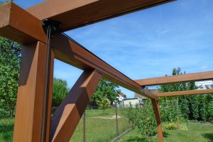 Pergola Latin podvěs, soukromá realizace Bohemiaflex CS