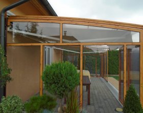 Markýza Riviera s mimoběžnými rameny