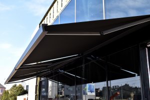 Kazetové markýzy Alandbox, Olomouc, realizace Bohemiaflex CS