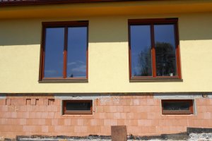 Svislá markýza Screen Zip Solar, realizace Bohemiaflex CS