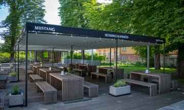 Pergola Latin 80, RESTAURACE NA RYBNÍČKU, Opava, realizace Bohemiaflex CS
