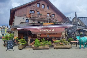 Markýzový přístřešek, Restaurace Šumava Inn, realizace Bohemiaflex CS