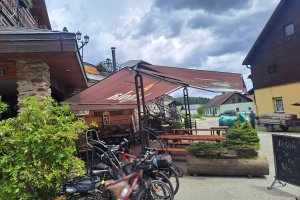 Markýzový přístřešek, Restaurace Šumava Inn, realizace Bohemiaflex CS