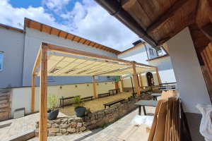 Pergola Latin 80, Restaurace Na Mlýnku, Humpolec, realizace Bohemiaflex CS