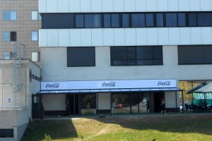 Pergola Piazza + PVC plachty, The manor Pub Ostrava, realizace Bohemiaflex CS