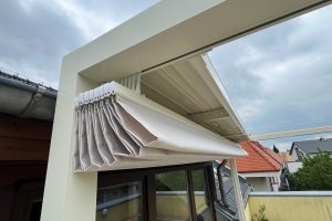 Pergola Cubolino, RAL 1013, realizace Bohemiaflex CS
