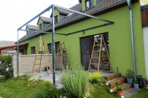 Pergola Latin 80, RAL 7016, realizace Bohemiaflex CS