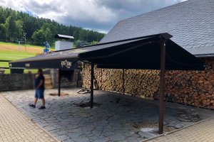 Markýzový přístřešek restaurace U Vleku, Horní Podluží, realizace Bohemiaflex CS