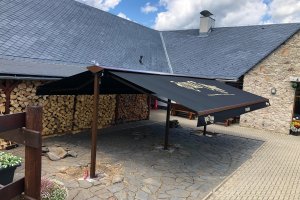 Markýzový přístřešek restaurace U Vleku, Horní Podluží, realizace Bohemiaflex CS