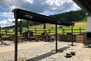 Markýzový přístřešek restaurace U Vleku, Horní Podluží, realizace Bohemiaflex CS