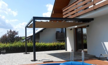 Pergola Cubolino, RAL 7016, rozměr 4590 x 4000 mm, realizace Bohemiaflex CS