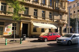 Markýza Sirius, restaurace Per Te, Praha 2, realizace Bohemiaflex CS