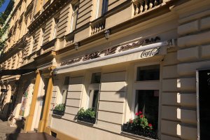 Markýza Sirius, restaurace Per Te, Praha 2, realizace Bohemiaflex CS