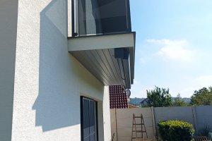 Kazetová markýza Alandbox, RAL 7016, 4870 x 3000 mm, realizace Bohemiaflex CS