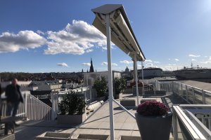 Markýzový přístřešek, 11 800 x 6 000 mm, Praha, realizace Bohemiaflex CS