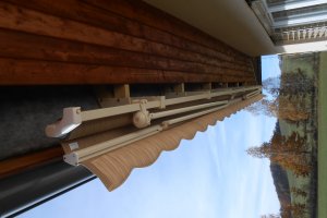 Markýza Sirius, 6 000 x 3 500 mm, RAL 1013 krémová, realizace Bohemiaflex CS