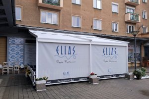 Pergola Linie + Screen Zipy, restaurace Ellas Ostrava, realizace Bohemiaflex CS