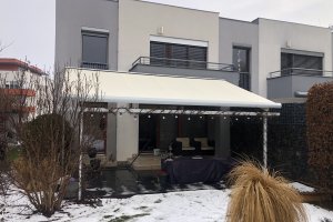 Terasová markýza Veranda Box Pergola, rozměr 5 885 x 3 560 mm, výměna potahů a servis, realizace Bohemiaflex CS