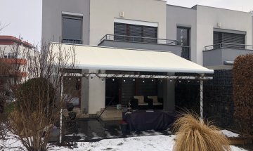 Terasová markýza Veranda Box Pergola, rozměr 5 885 x 3 560 mm, výměna potahů a servis, realizace Bohemiaflex CS
