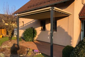 Pergola Cubolino a Sandra EXT, RAL 7016 antracit jemná struktura, Cubolino rozměr 4000 x 2550 mm, realizace Bohemiaflex CS