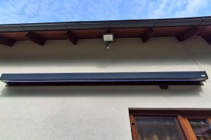 Kazetová markýza Alandbox s led páskem, RAL 7016 antracit, rozměr 4 000 x 3 000 mm, realizace Bohemiaflex CS