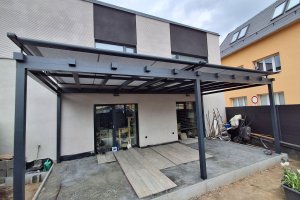 Climavelum Zip, markýza pro zimní zahradu, RAL 7016 antracit, realizace Bohemiaflex CS