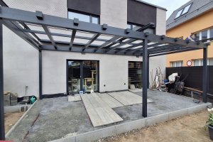 Climavelum Zip, markýza pro zimní zahradu, RAL 7016 antracit, realizace Bohemiaflex CS