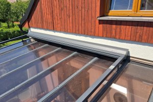 Climavelum Zip, markýza pro zimní zahradu, RAL 7016 antracit, rozměry: 4 005 mm x 4 750 mm, realizace Bohemiaflex CS