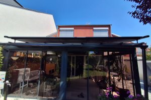 Climavelum Zip, markýza pro zimní zahradu, RAL 7016 antracit, rozměr: 5 235 mm x 4 600 mm, realizace Bohemiaflex CS