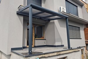 Pergola Piazza, 3 150 x 2 030 mm, RAL 7016 antracit, realizace Bohemiaflex CS