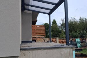 Pergola Piazza, 3 150 x 2 030 mm, RAL 7016 antracit, realizace Bohemiaflex CS