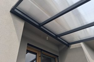 Pergola Piazza, 3 150 x 2 030 mm, RAL 7016 antracit, realizace Bohemiaflex CS
