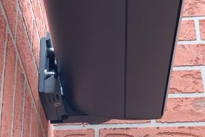 Kazetová markýza Aresbox, RAL 7016 antracit jemná struktura, Bungalov u Draka Vřesina,  rozměr 2 950 x 2 500 mm, realizace Bohemiaflex CS